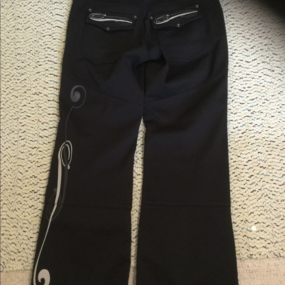 SOLD Like New Athleta Snow/ Ski Pants